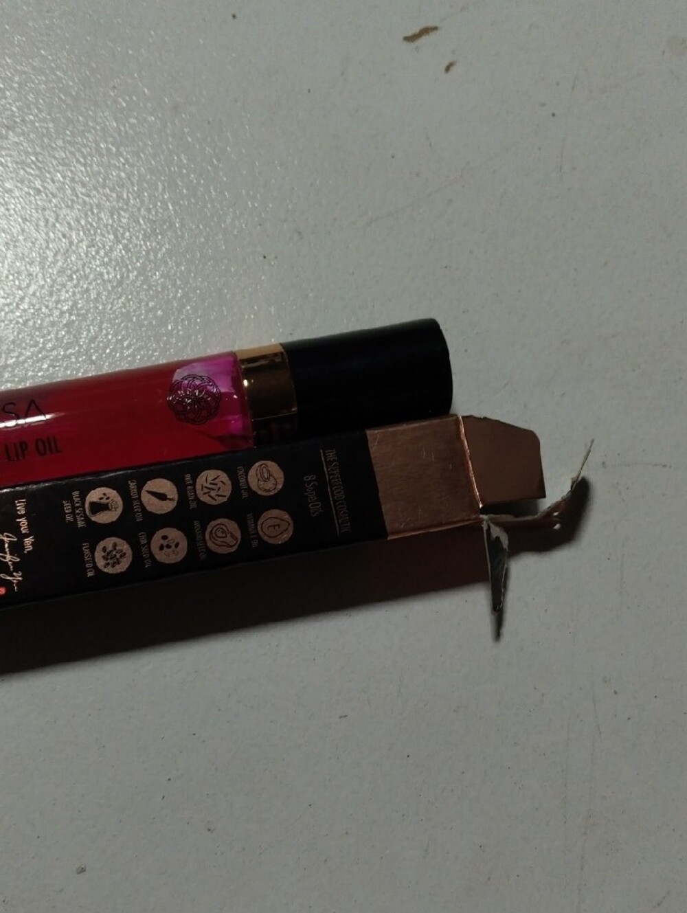 Yensa Super 8 Lip Oil - Picture 3 of 3